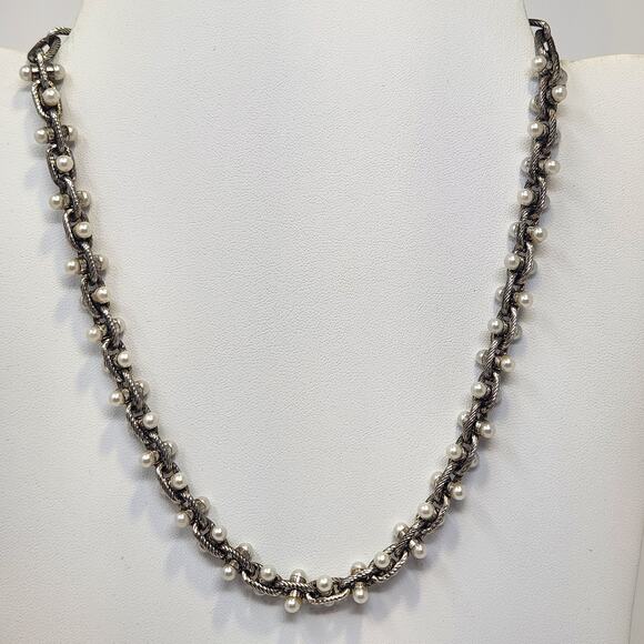 Etienne Aigner Silver Tone Chain Link Faux Pearl Necklace Textured 1980s Vintage - Picture 1 of 5